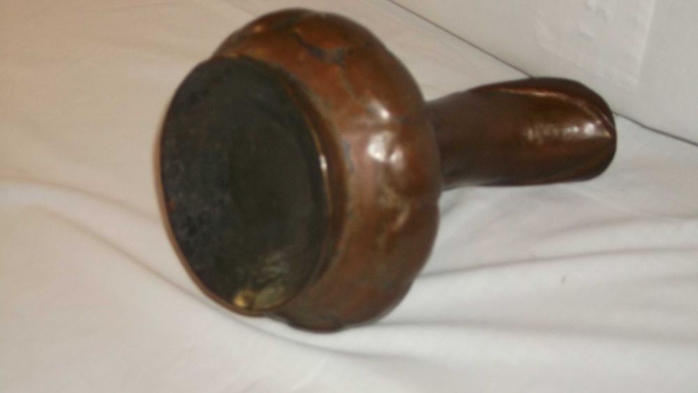 Antigo Jarro Oriental em Cobre