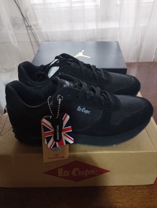 Снікерси Lee Cooper