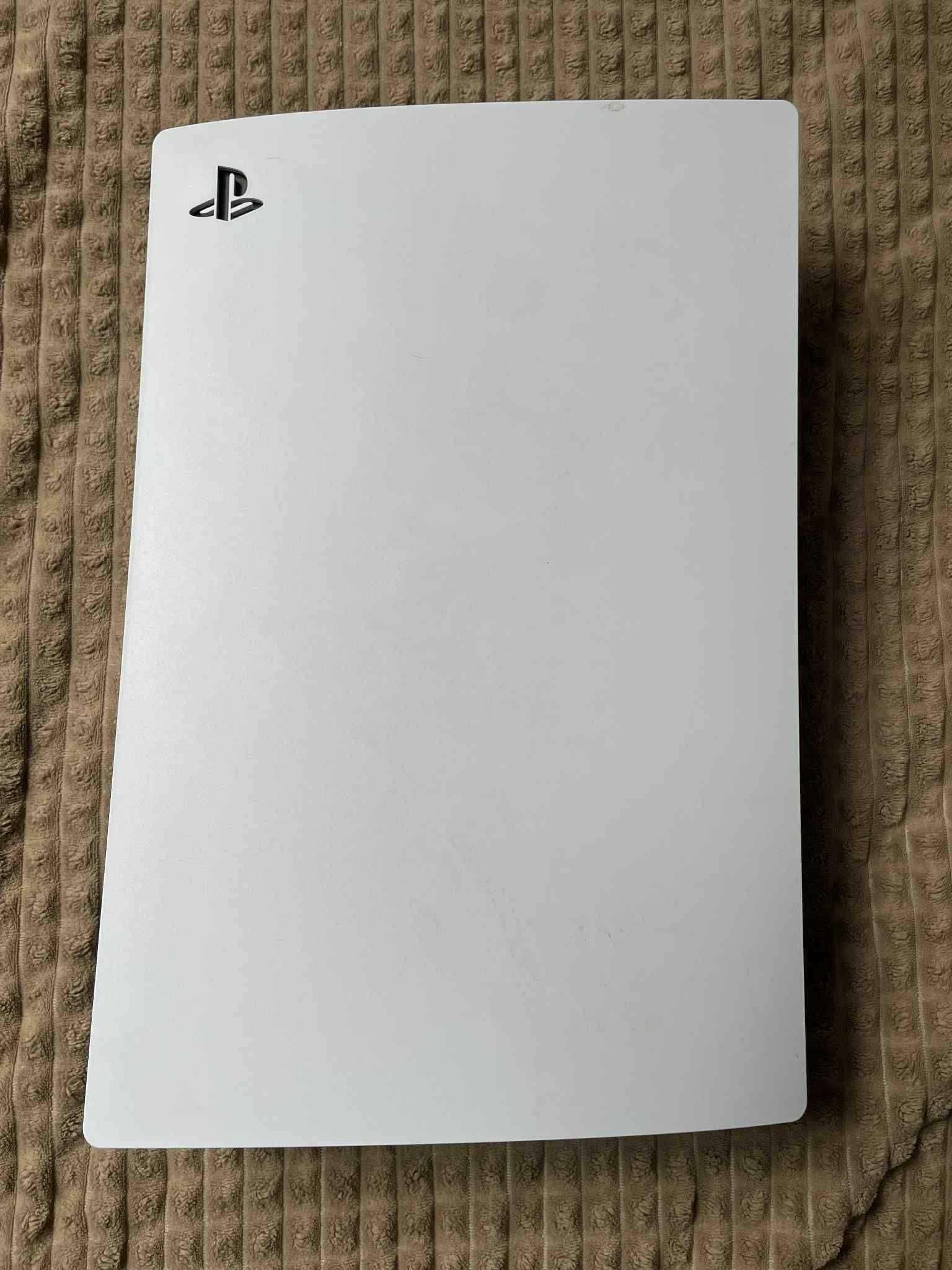 Ps5 z napędem i z padem