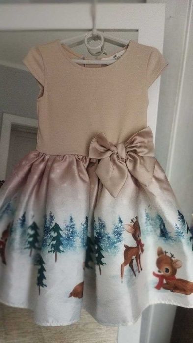 Сукні нарядні новорічні на різний вік