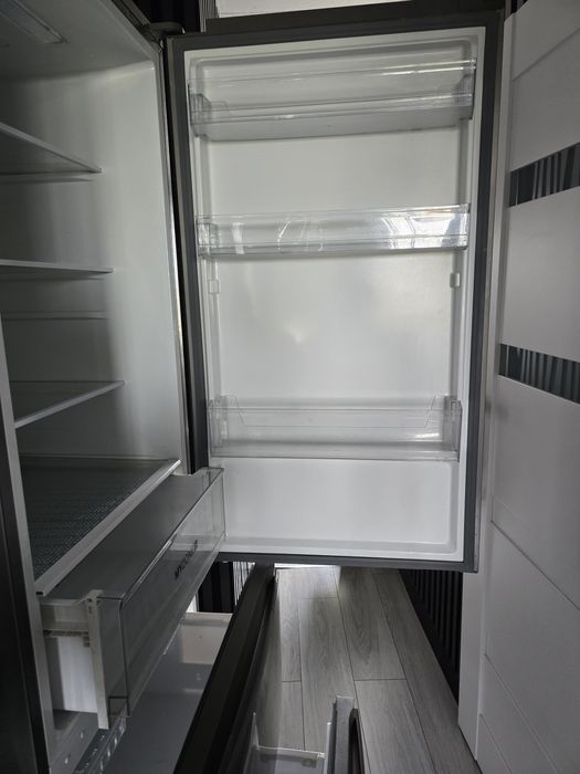Sprzedam lodówka Haier HTR3619FNMN No Frost