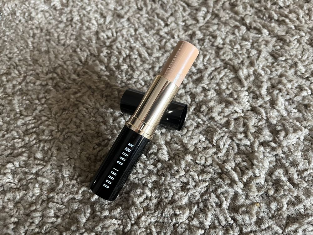 Bobbi Brown 0.75 Ivory podkład w sztyfcie sticku kremie Skin Foundatio