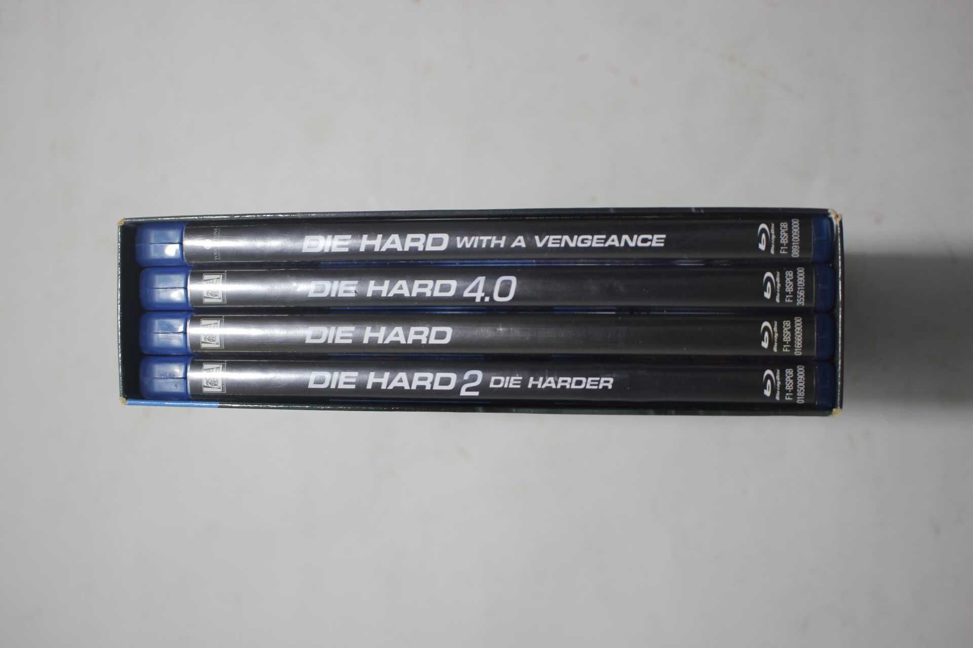 Caixa com 4 Blu-ray Disc - Die Hard - Quadrilogy - Bruce Willis