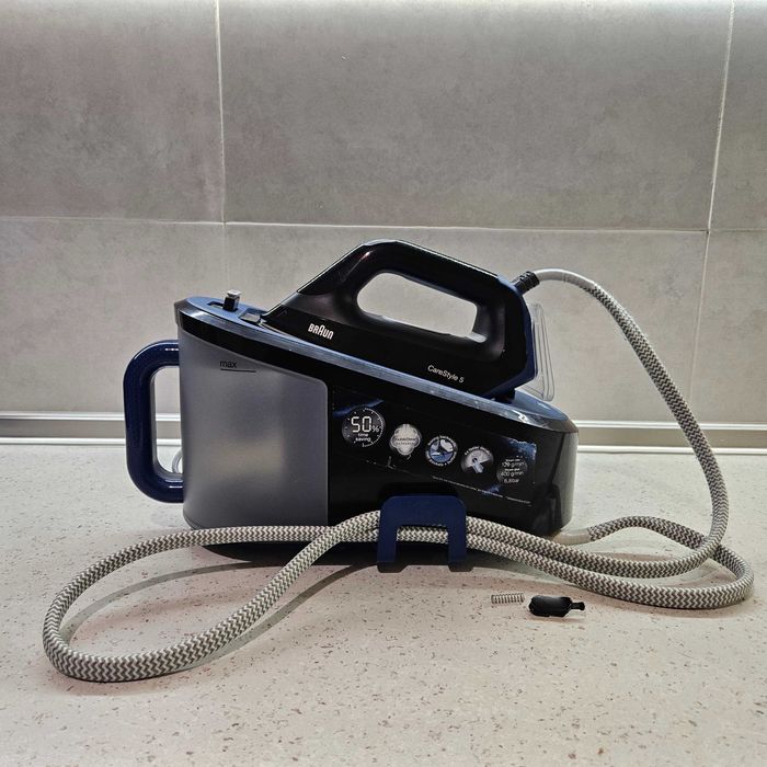 Праска з парогенератором Braun IS 5145 BK