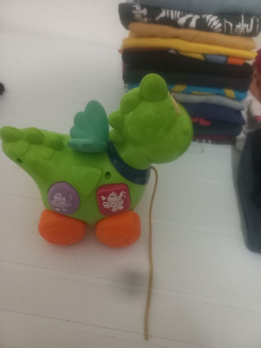 Dinossauro com musica
