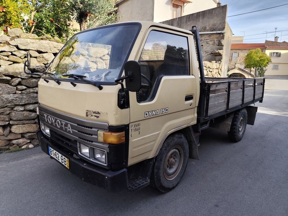 Toyota Dyna 150 (Carrinha)