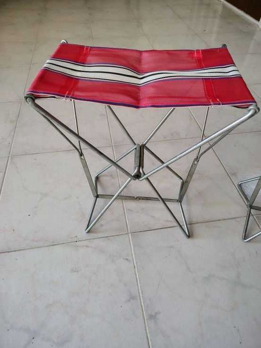 Banquinhos dobráveis 100% polietileno