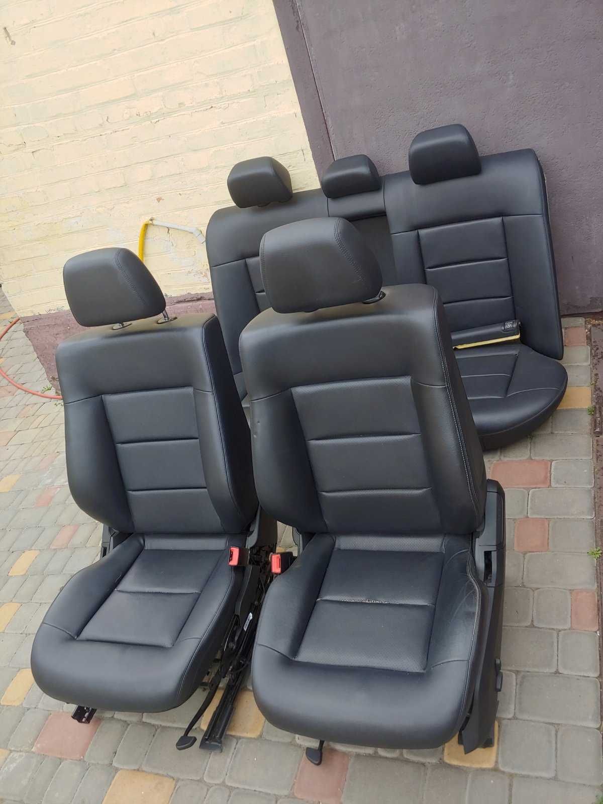 Салон Mercedes W212