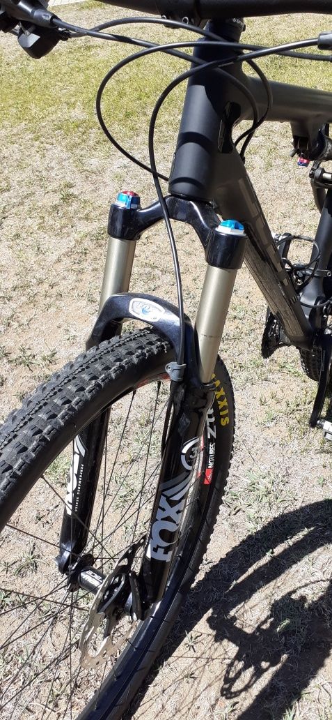 Scott spark 20 carbono ano 2010 rodas 27.5