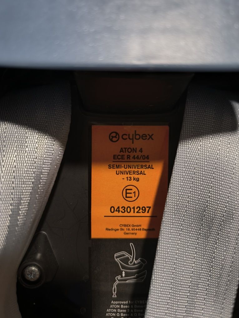 Fotelik samochodowy dla dziecka Cybex Aton 4 0-13kg po jednym dziecku
