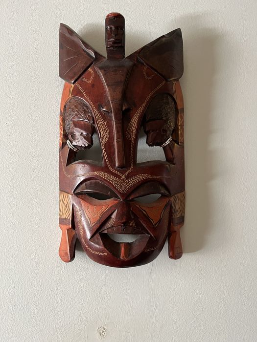 Mascaras em madeira