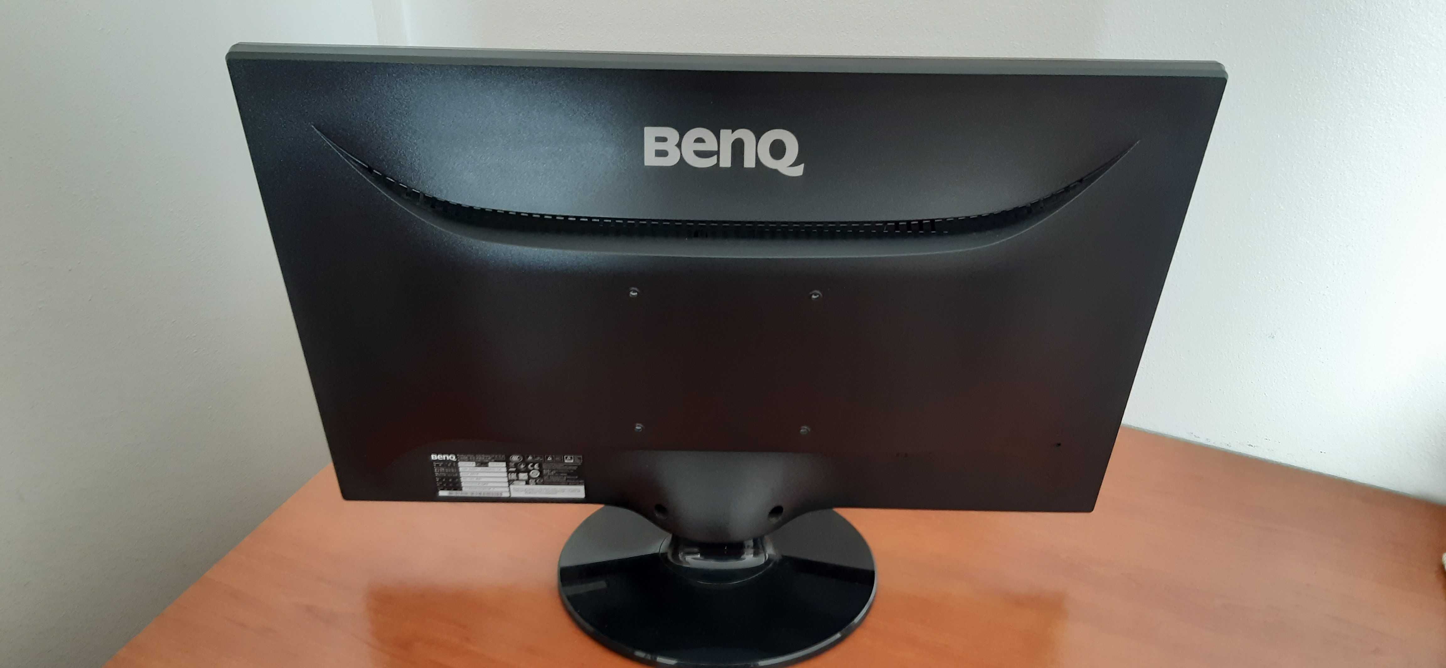 Computador + Monitor LED BENQ DL2215