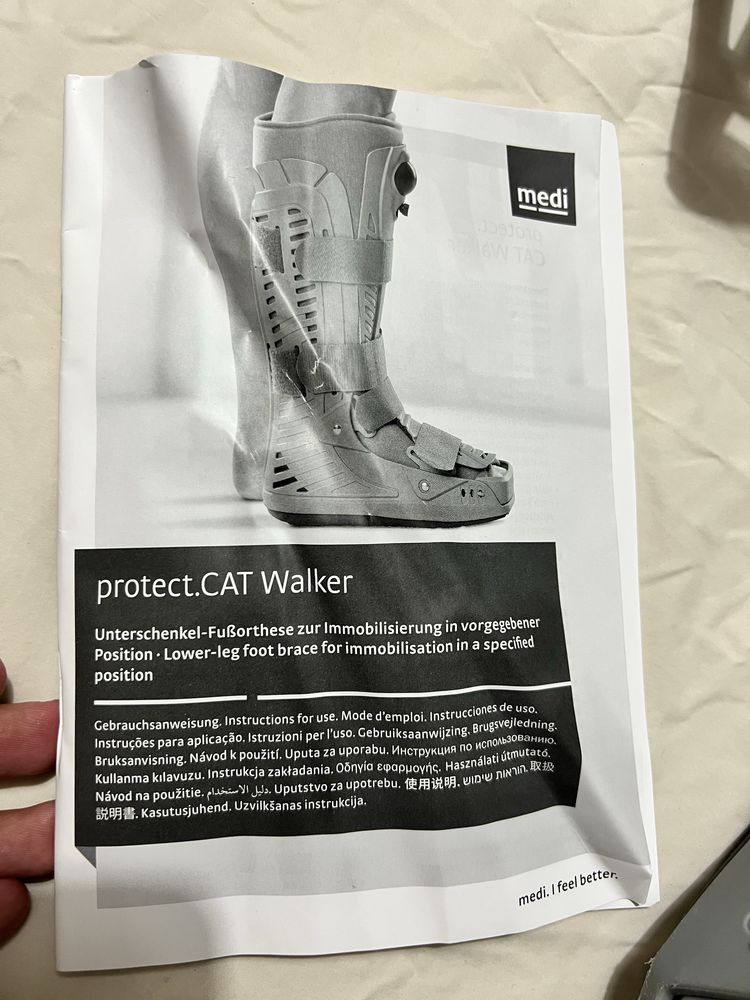 Bota proteçao. CAT Walker