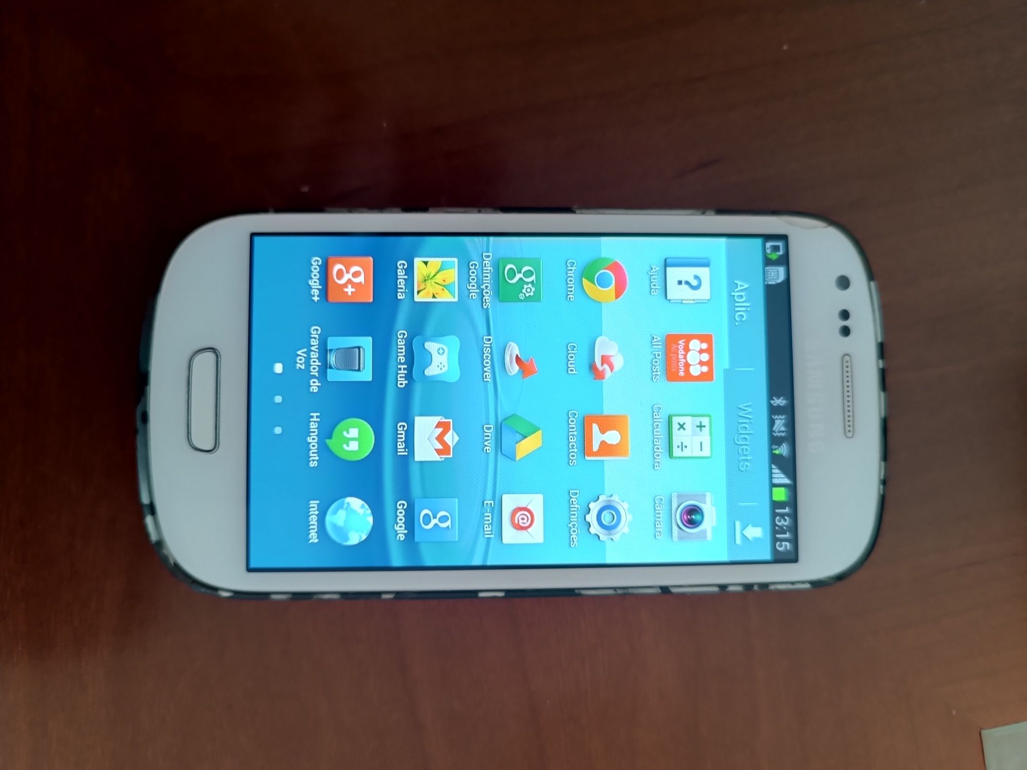 Telemóvel antigo Samsung Galaxy