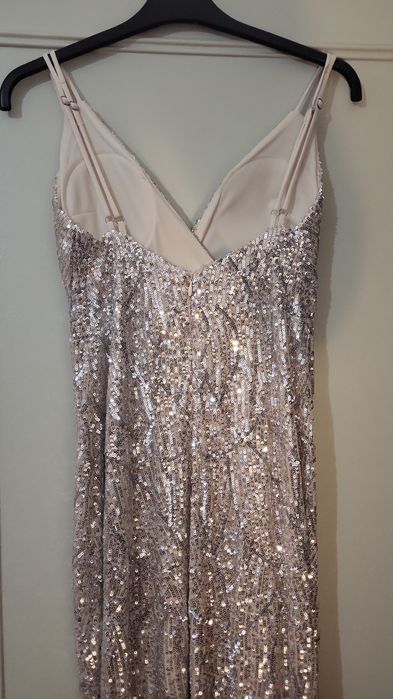 Vestido com brilhantes