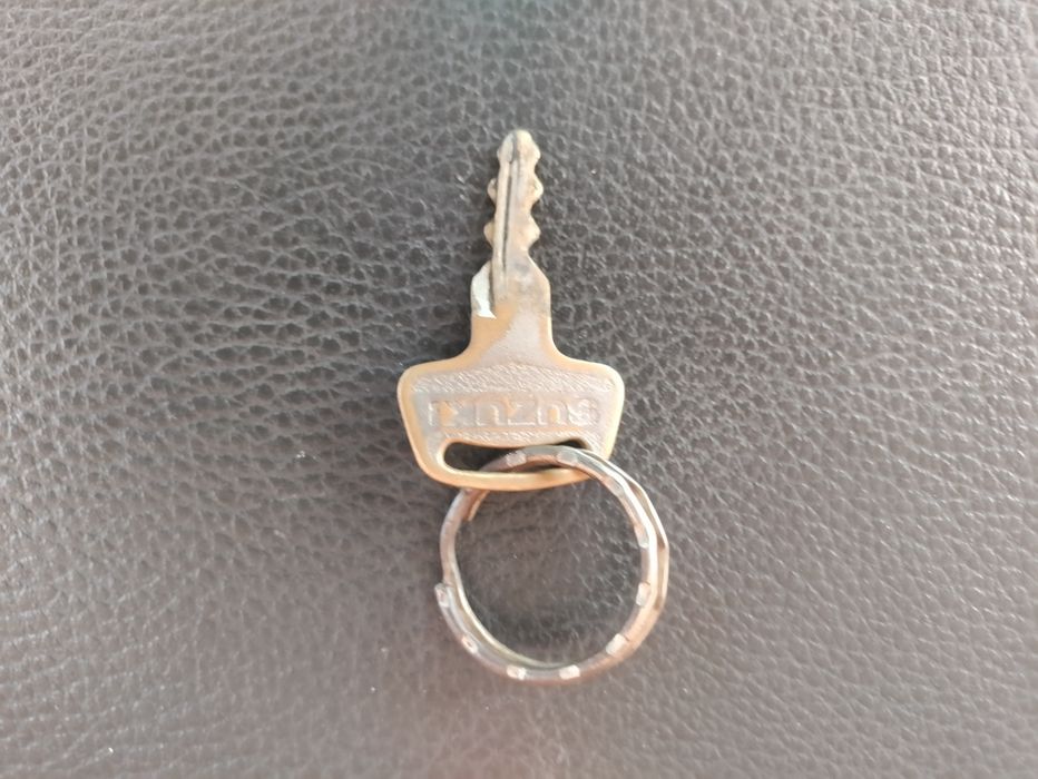 Продам мопед Сузукі с хорошим торгом