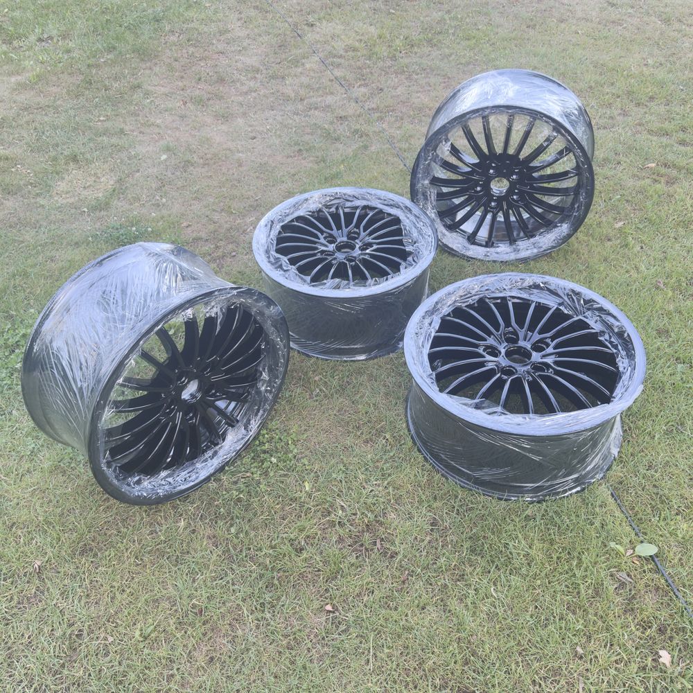 Felgi r20 5x120 czarne błyszczace