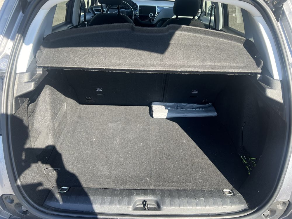 Peugeot 2008 1.2 PureTech Style
