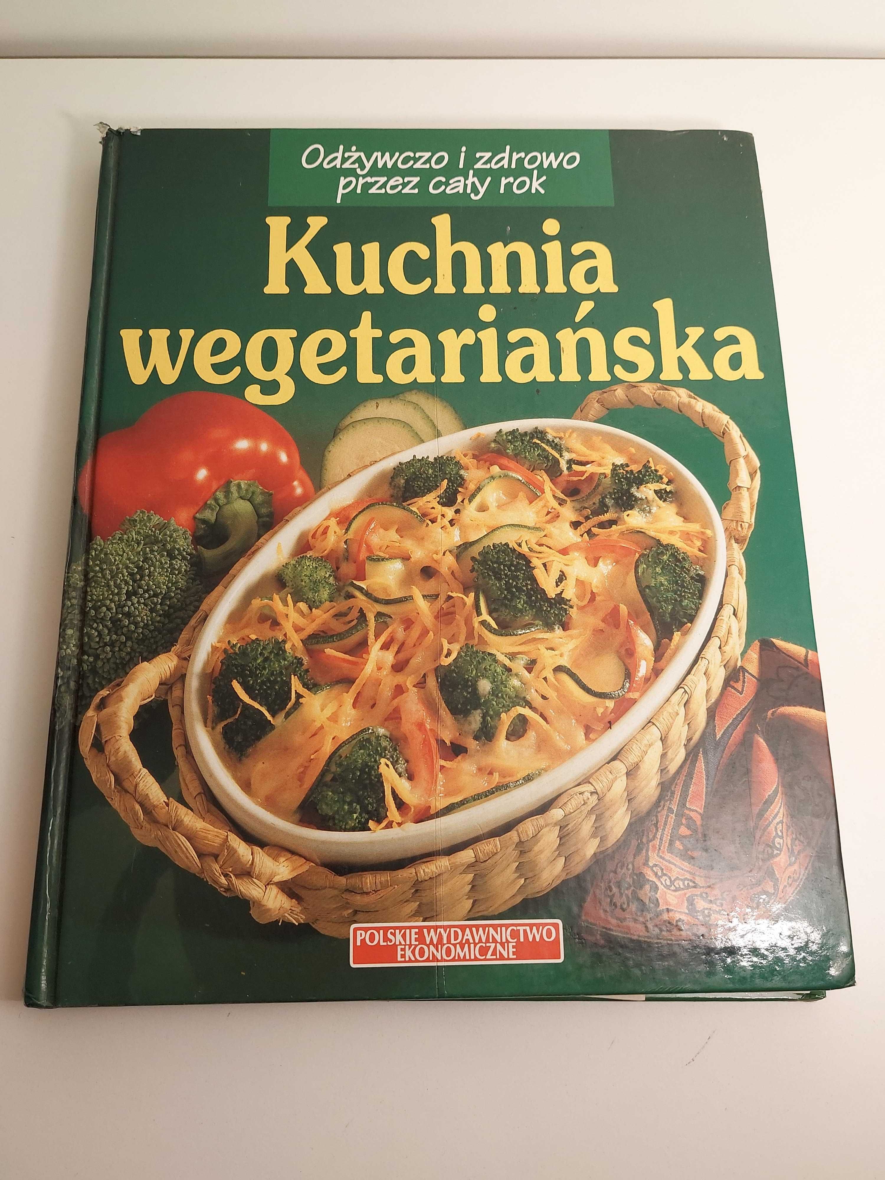 Kuchnia wegetariańska Odżywczo i zdrowo przez cały rok - Isa Fuchs