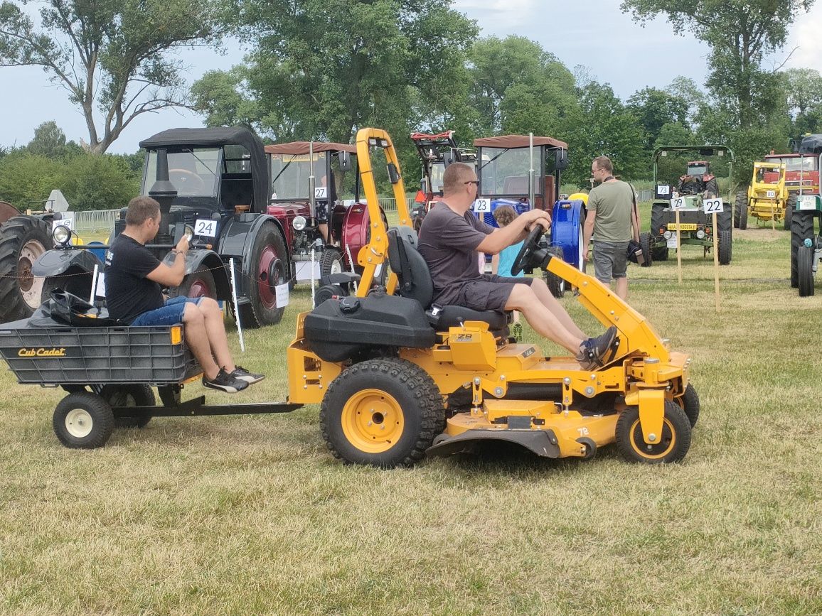 traktor ogrodowy cub cadet Z9 183  ID  kawasaki