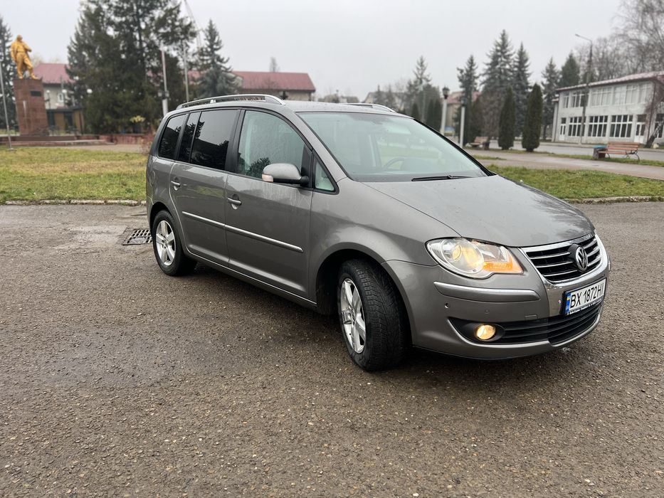 VW Touran 1.9 TDI на АКПП