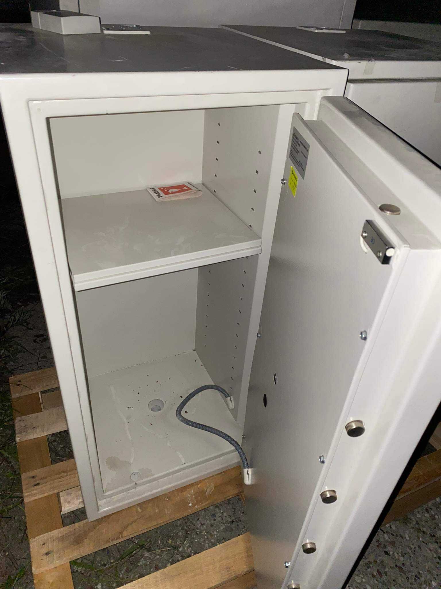 Konsmetal kp 100 II klasa, sejf, kasa pancerna.