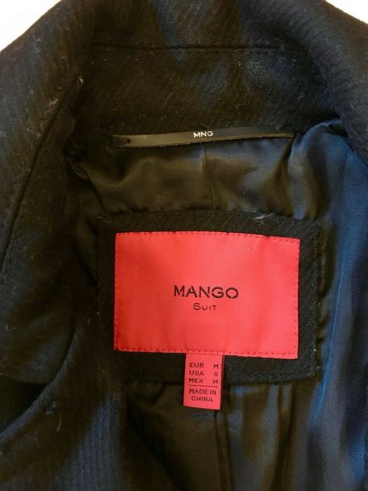 Пальто Mango с рукавами из натуральной кожи.Как новое!