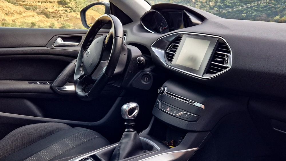 Peugeot 308 Allure 1.6 hdi - 120 cv