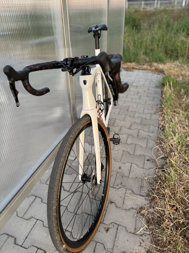 Trek DOMANE SL5 shimano di2 105