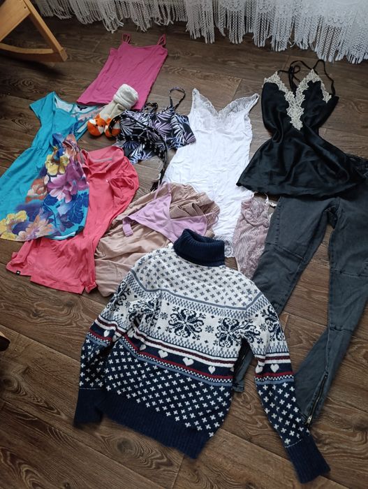 Пакет одягу для дівчинки