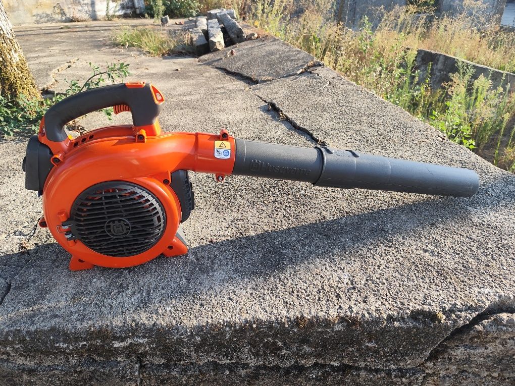 Soprador Husqvarna 125 bvx como novo