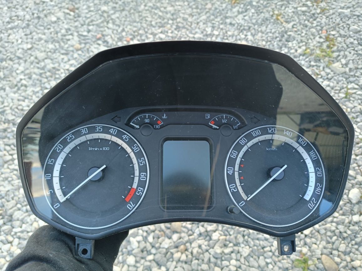 Skoda Octavia 2 rs 2.0 Tfsi zegary licznik
