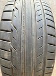 Opona Dunlop 235 40 R19