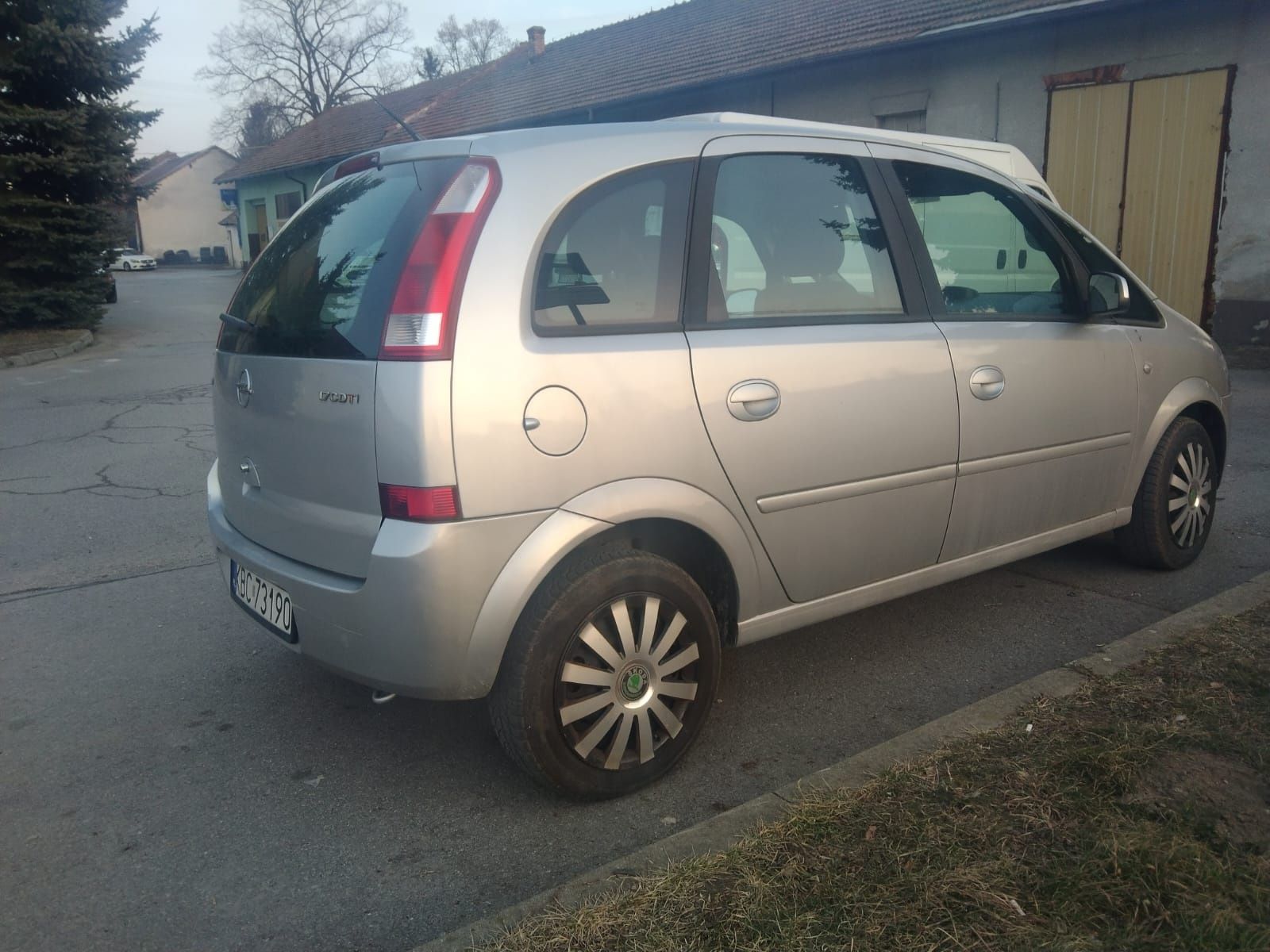 Opel Meriva 2003r. 1.7dti.90KM.klimatyzacja,waźne opłaty