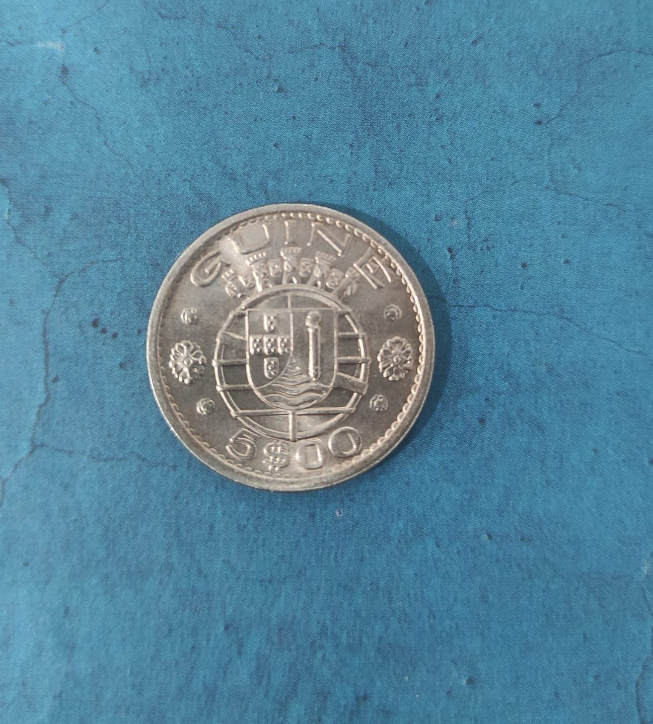 Moedas Guiné - 2.5, 5, 10 e 20 escudos