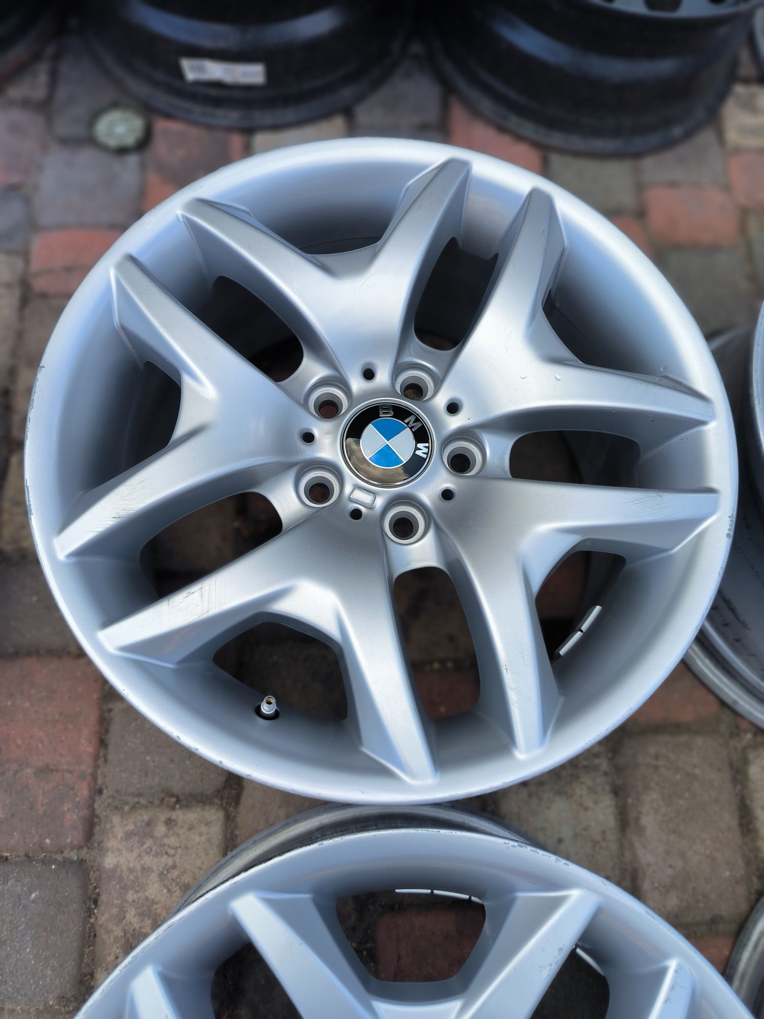 Felgi aluminiowe 18   BMW X3 E83 X5 E70 E46 STYL 192M M-PAKIET 5x120