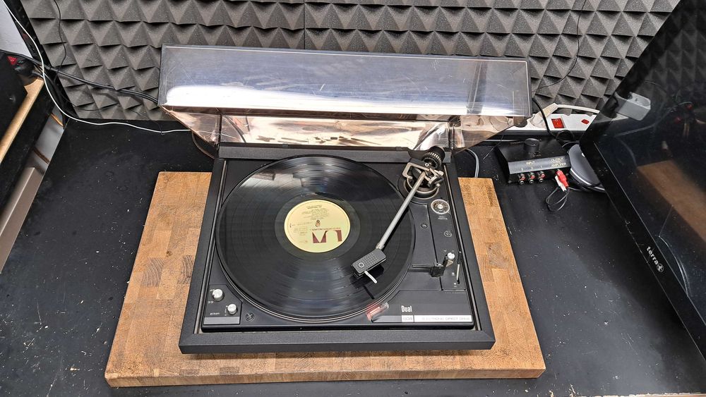 Gramofon Dual CS 604