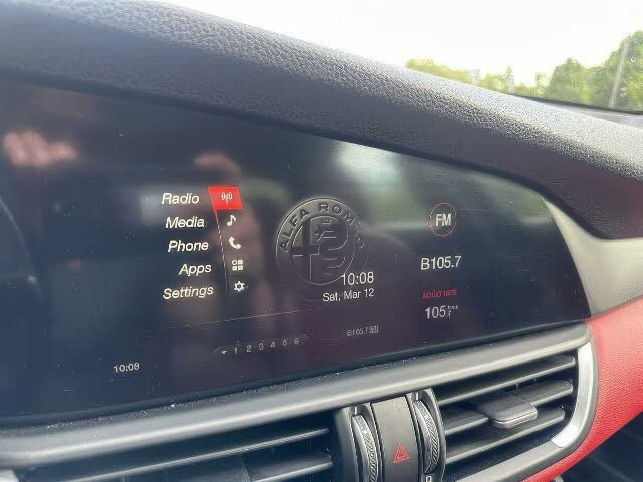 Alfa Romeo	GIULIA		 	2017