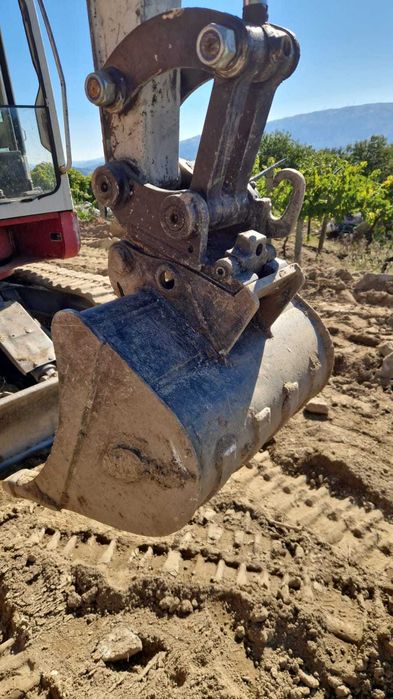 Mini Escavadora Takeuchi TB28FR - 3 ton