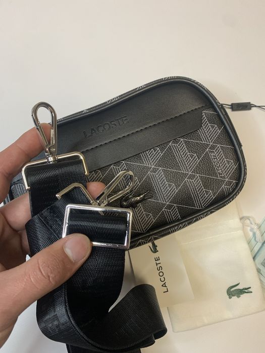 ЛАКОС ТА ЛА КОСЕ LACOSTE / месенджер/чорна