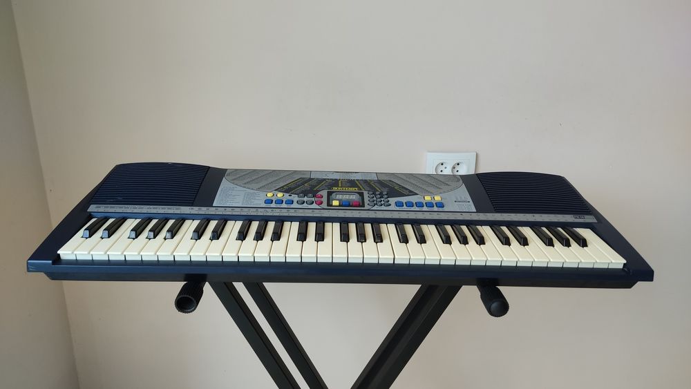 Синтезатори Yamaha PSR Casio Bontempi CAemon Technics Clifton Клавішні
