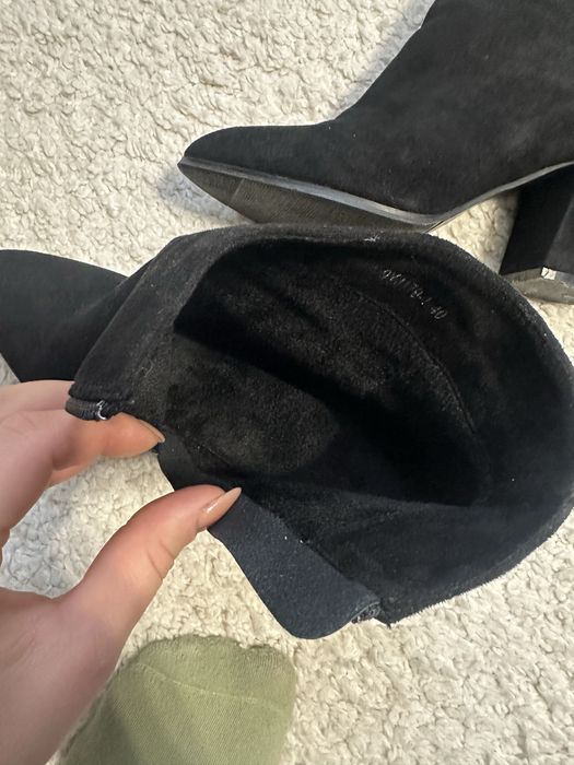 Черевики на каблуку