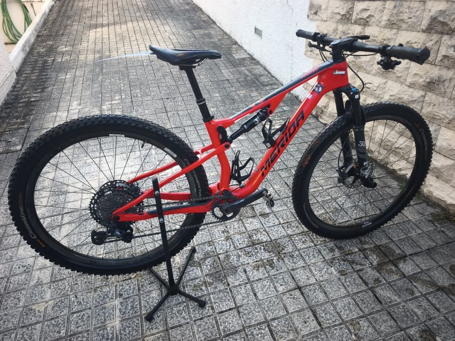 Merida Ninety Six XT rc com rodas carbono