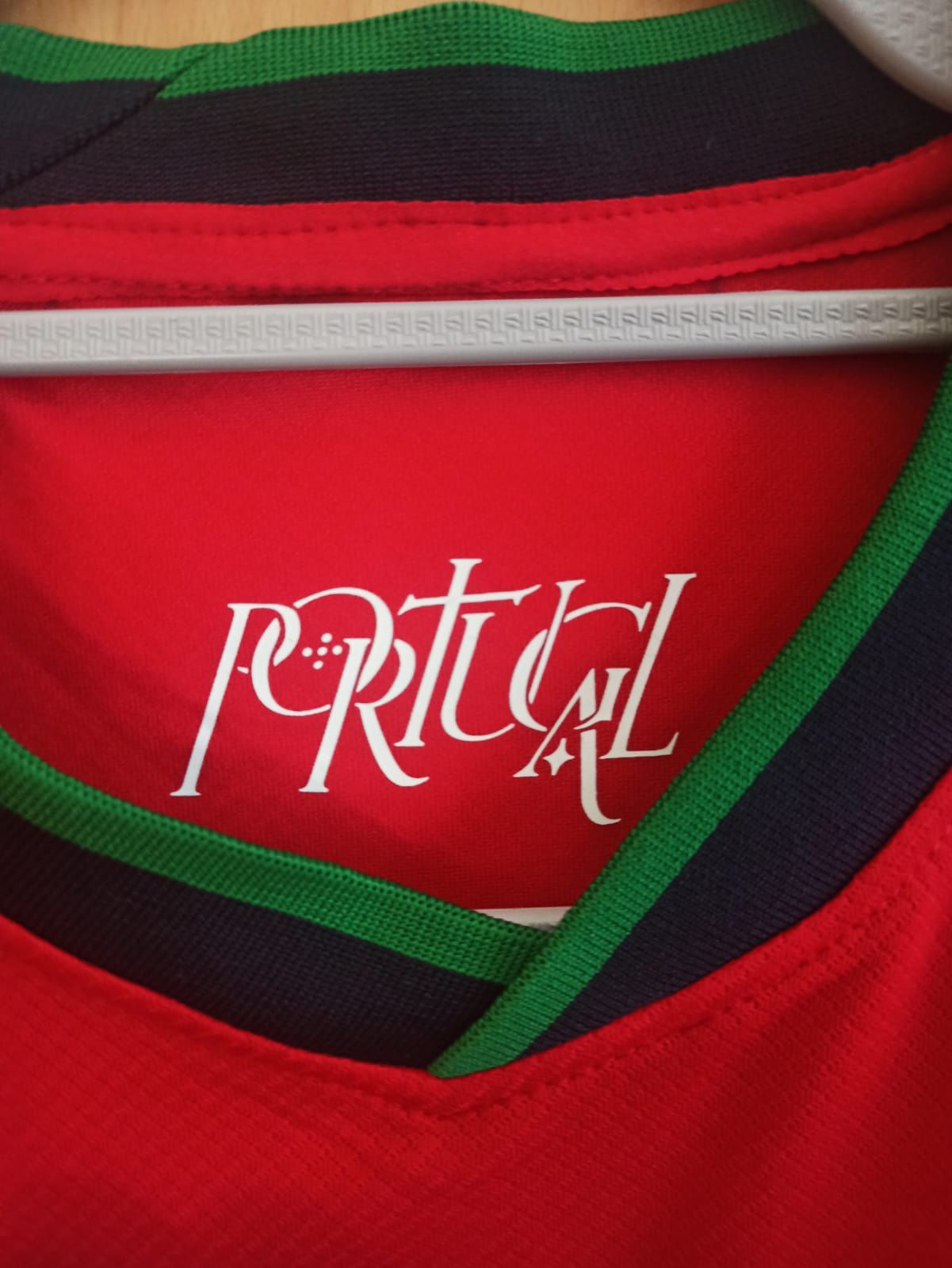 Camisola principal Portugal