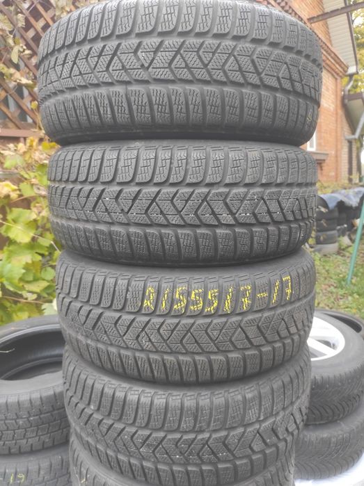 Шины зима 215/55R17.