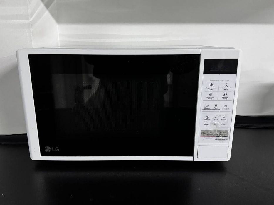 Мікрохвильова піч/Мікрохвильовка MS2042DY