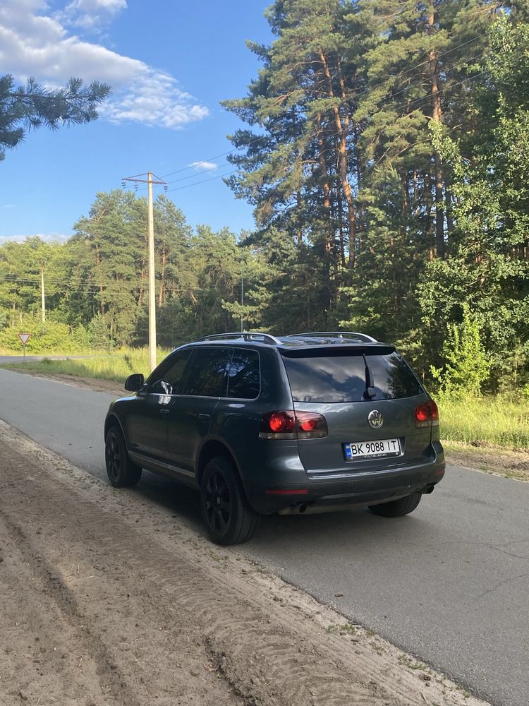 Volkswagen Toureg 3.0TDI без пневми