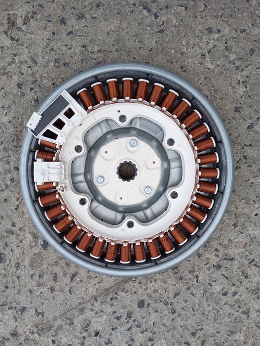 Продам розібрану пральну машину L G б/у