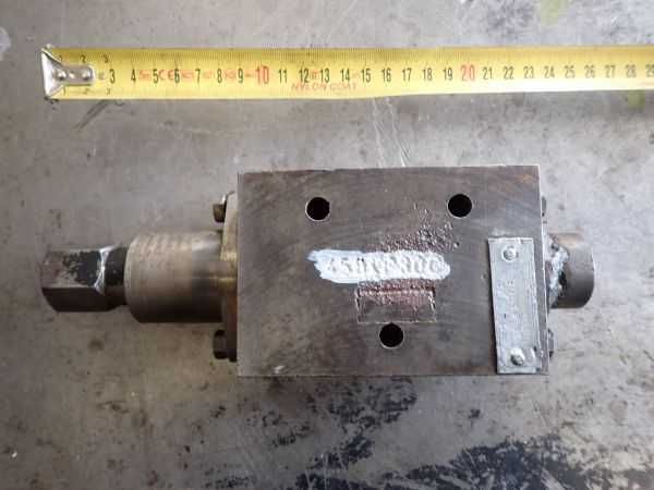 Zawór hydrauliczny krańcowy do kipra