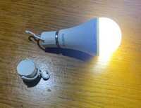Енергозберігаюча автономна LED лампа акумулятор батарея E27 блекаут